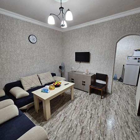 Туристический Дом В Evn Airport Jerevan Eksteriør billede